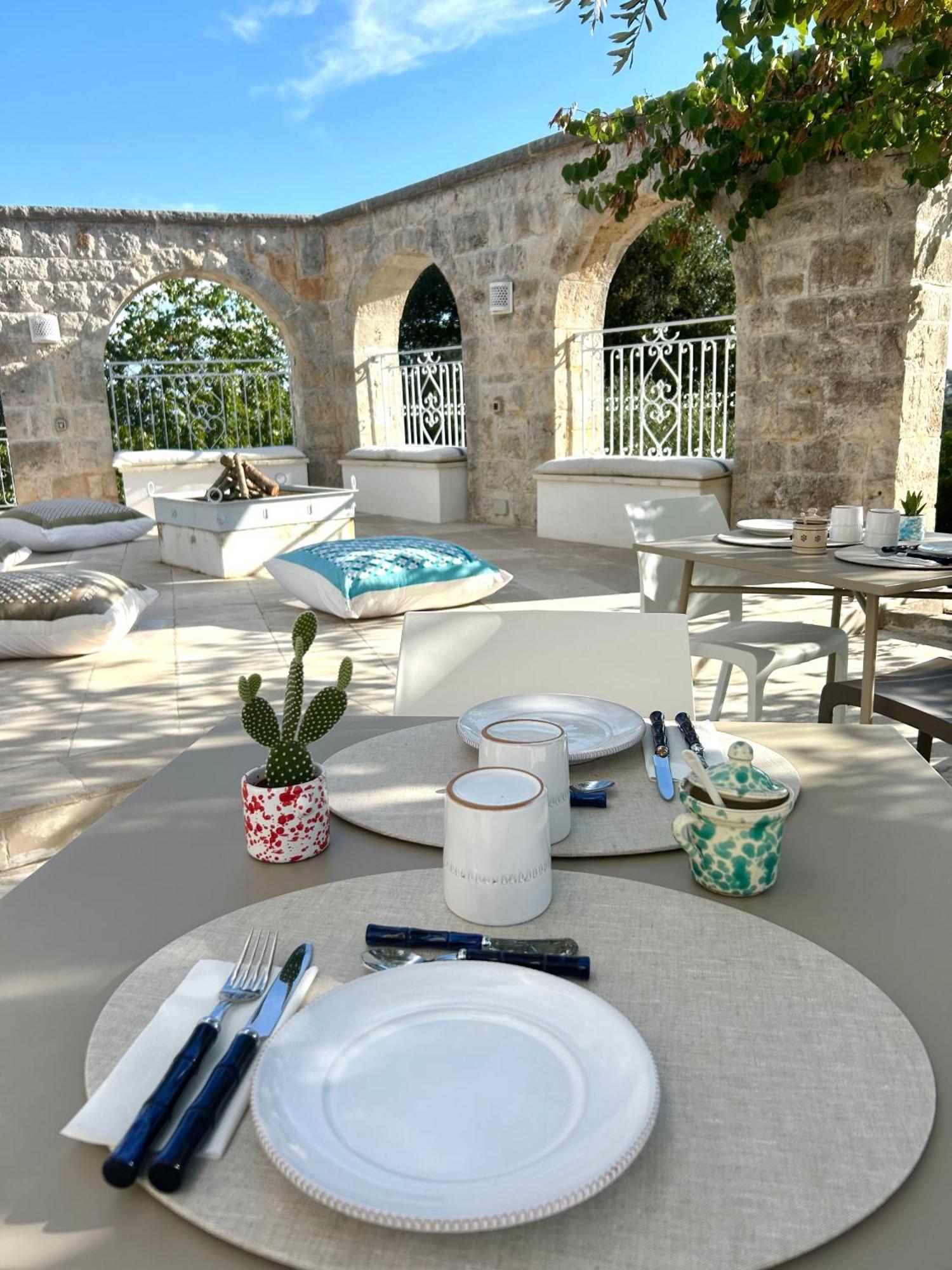 Il Trullo Di Simona Bed & Breakfast Locorotondo Exterior foto
